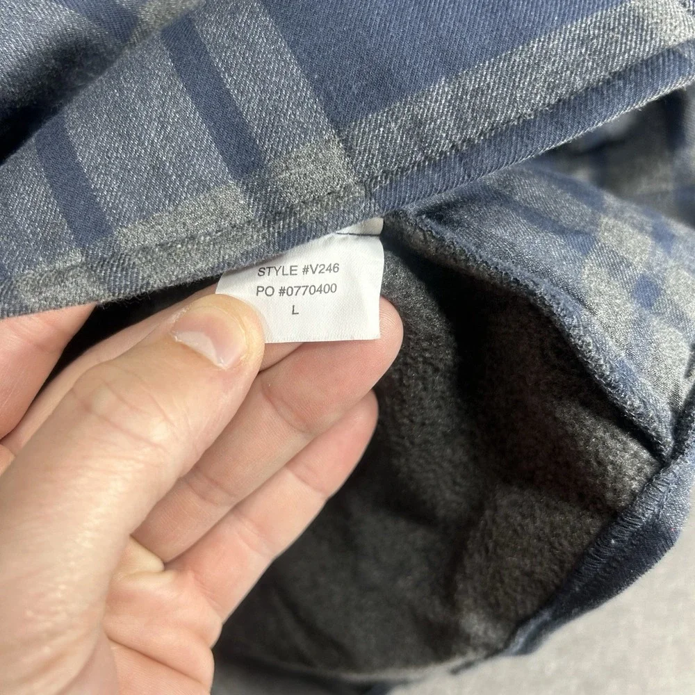Vuori Range Shirt Jacket Mens L Blue Gray Plaid Flannel Fleece Lined Snap button